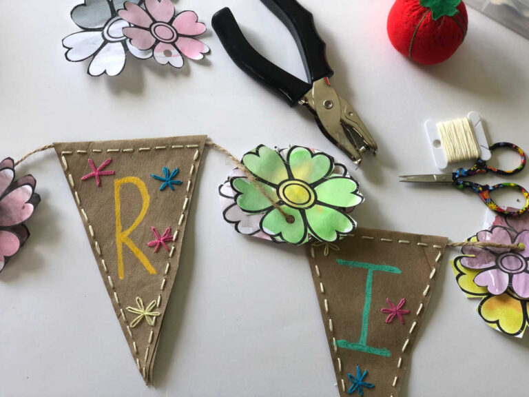 DIY toilet paper roll spring banner